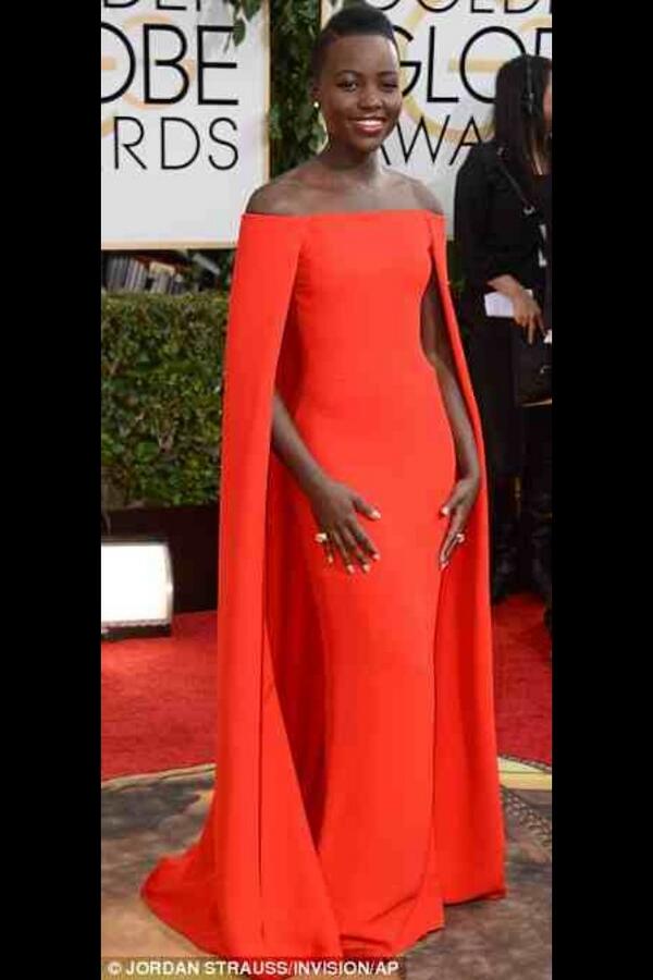 flawless and stunning. #LupitaNyongo 🙌 #GoldenGlobes
