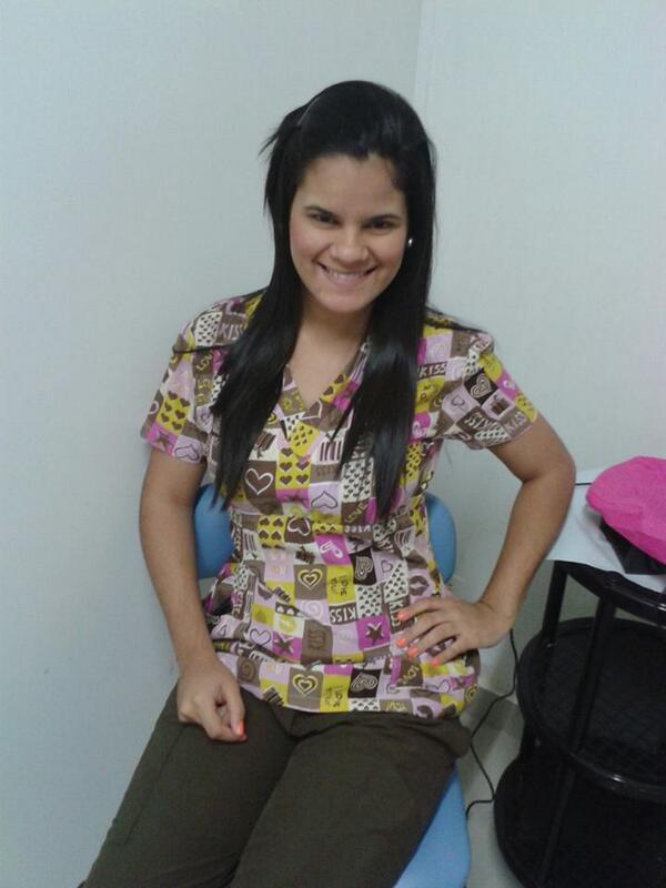 Maripsch's tweet photo. trabajandito* http://t.co/ALe2K6I3zF