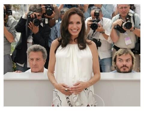 BestReddit's tweet photo. Dustin Hoffman and Jack Black photo bomb http://t.co/AE2G3QIHPY
