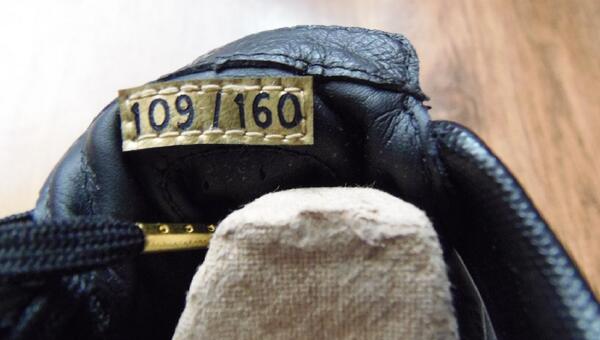 BootCollector's tweet photo. #Puma #v1.08 #limitededition #109/160 http://t.co/3rlwyO0hPg