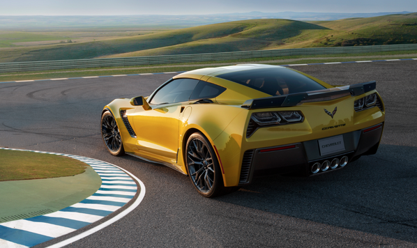 HaydnMcCoy's tweet photo. “@chevrolet: The 2015 #Corvette #Z06 - the closest link yet between Corvettes built for racing and the road. http://t.co/xvd72wEWL3” mine😍