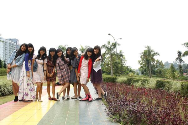 파레비 tweet media