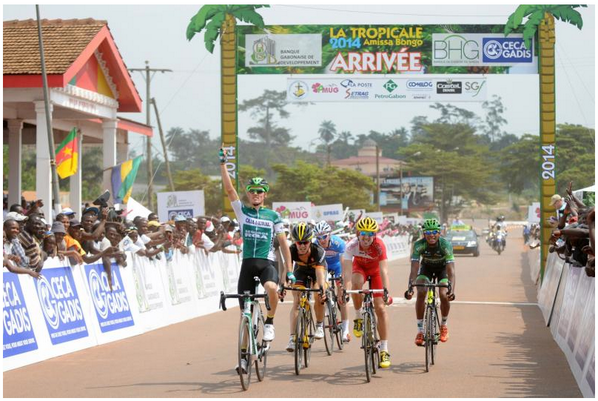 CajaRural_RGA's tweet photo. Imagen de la victoria de @LLEONSANCHEZ del @CajaRural_RGA en @tropicale2014 http://t.co/hHQs0TSIST