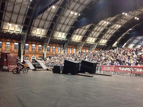 G2Fmedia's tweet photo. Looks like @dougielampkin + @jamesdabill went down a storm @mcr_central @manchesterbikes http://t.co/KcCyPJr4fO