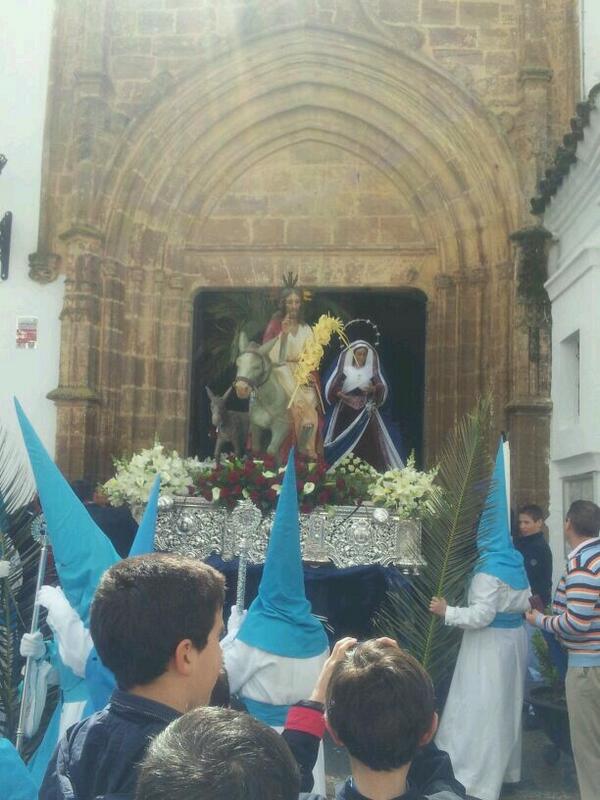 APBORRIQUITA's tweet photo. Bueno pues a tres meses justos para el Domingo de Ramos.Un saludo a tod@s http://t.co/qDKwmTY5M9