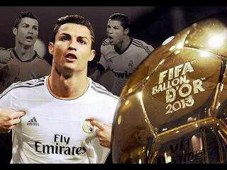 xusdevlc's tweet photo. Balon de oro CR7 grande makina http://t.co/dRVxN1hyPt
