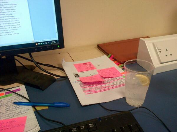 Jen_Dewhurst's tweet image. Cheeky Gin and Tonic to help with coursework! #3rdyearproblems #liveinthelibrary #agstudentproblems #whynot