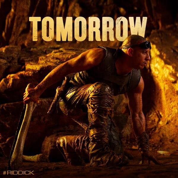 RiddickTheMovie's tweet photo. Own #Riddick tomorrow on Blu-ray &amp; see the Unrated Director's Cut with an alternate ending > http://t.co/eGmJtnUZwz http://t.co/JTJyAKJWyK