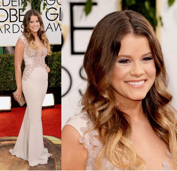 cloutierremix's tweet image. #SosieBacon did a wonderful job as Miss @goldenglobes she looked #gorgeous her #hair &amp;amp; #makeup by @KendraRichards