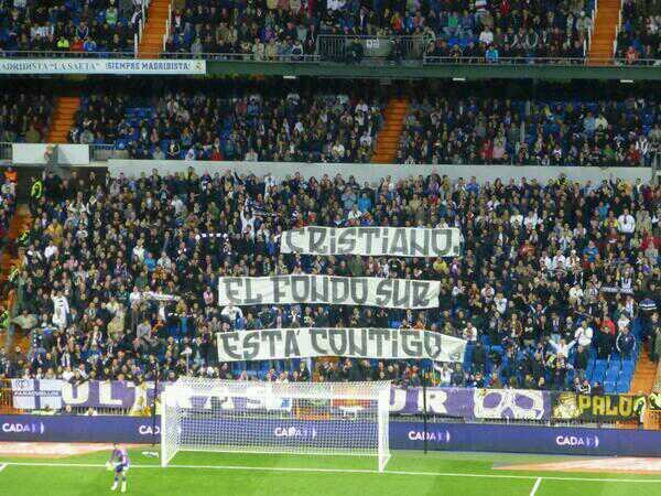 dalecavesermcf's tweet photo. ¡CRISTIANO, EL FONDO SUR ESTÁ CONTIGO! http://t.co/XR3oVVcUe2