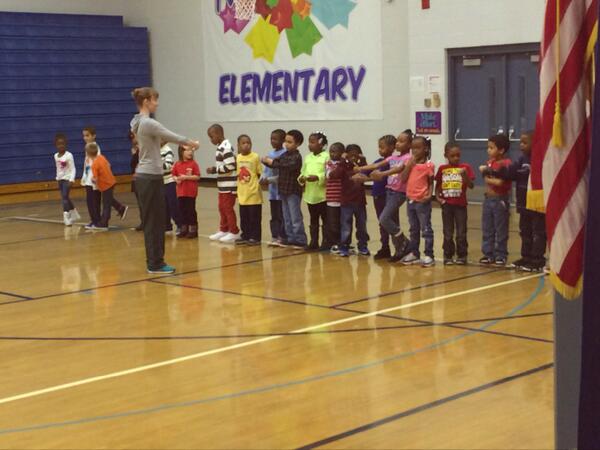 Cochran_PE's tweet photo. Ms. Flowers class learning ballet! http://t.co/IOTdTldAzN