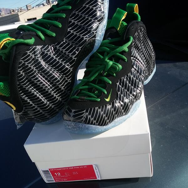 CerrosMartin's tweet photo. @iNeedKicks please retweet ds size 12 swap for a 13 or 14 or 630 invoiced and shipped http://t.co/aJF6fydEBc