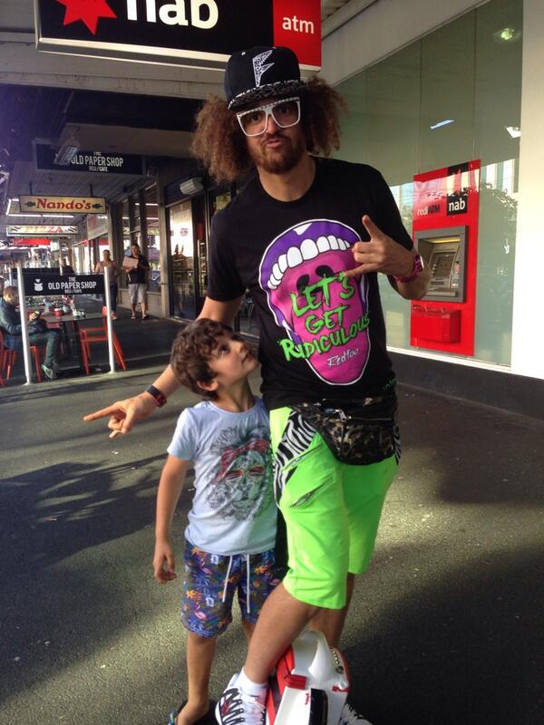 randa18's tweet photo. @RedFoo sorry for bb but you made my little man happy :) http://t.co/js5Pj69xWM