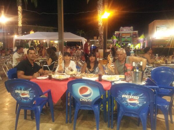 josele429's tweet image. Qe buenas bacasiones jaja