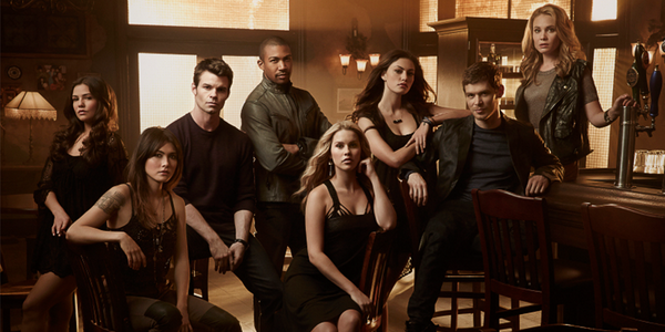 cworiginals's tweet photo. Cheers to dysfunction. #TheOriginals is all new TOMORROW at 8/7c! http://t.co/whwj3lOdxx