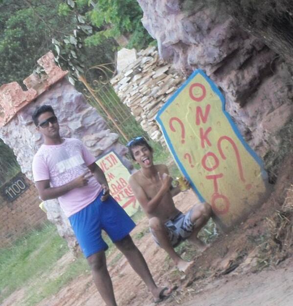 CleissinhoRocha's tweet image. #rolezinho #onkoto? #SãoThoméDasLetras @RafaelH_enrique