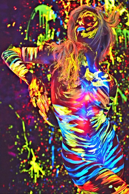 My body. My art. ?
@joelfloraphoto 
#Art #Photography #colorful #Beautiful #Dream http://t.co/8mioBm
