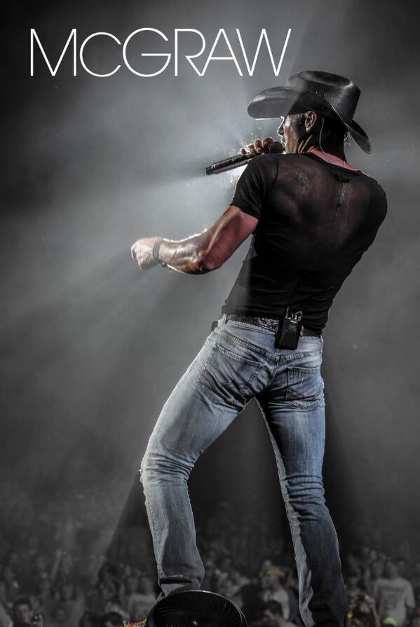 SweetestSass's tweet photo. #mcm Tim McGraw ❤️ http://t.co/AfZ2jVjkwQ