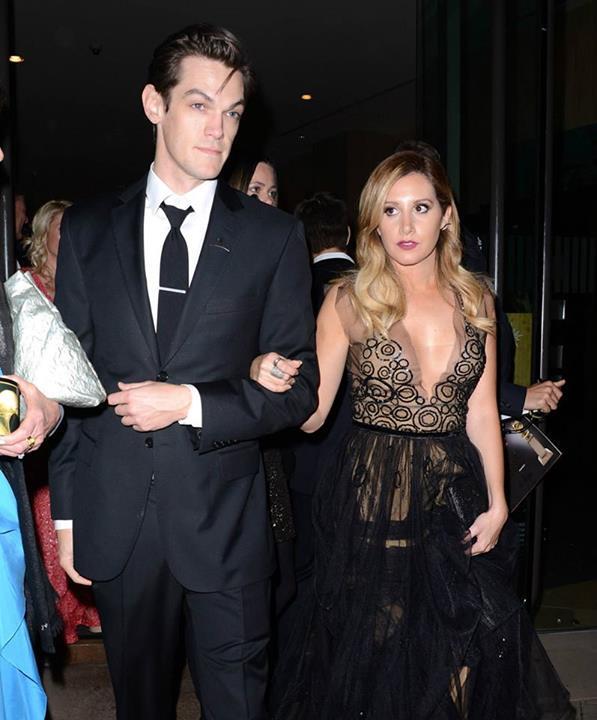 SoHeadstrong's tweet image. @iamfrench in this picture, they are man and wife❤ #TogetherForAlways #Mr #Mrs