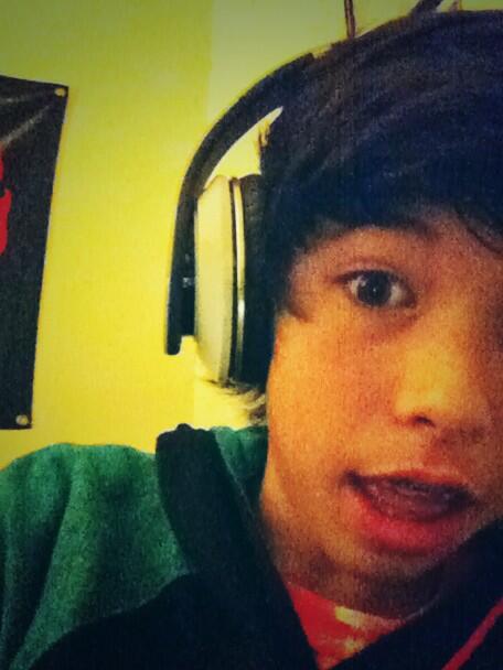 Dad got me beats 👍😝