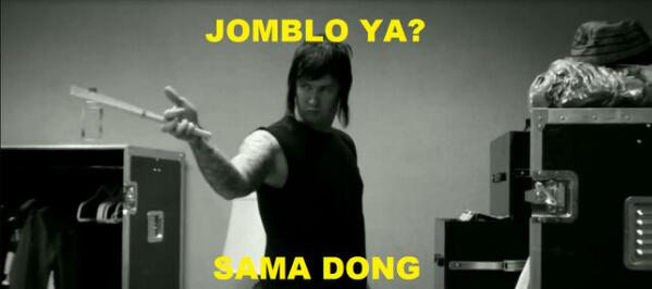 JimmyTheRevIndo's tweet image. Yaudah kita jadian aja #Apeng