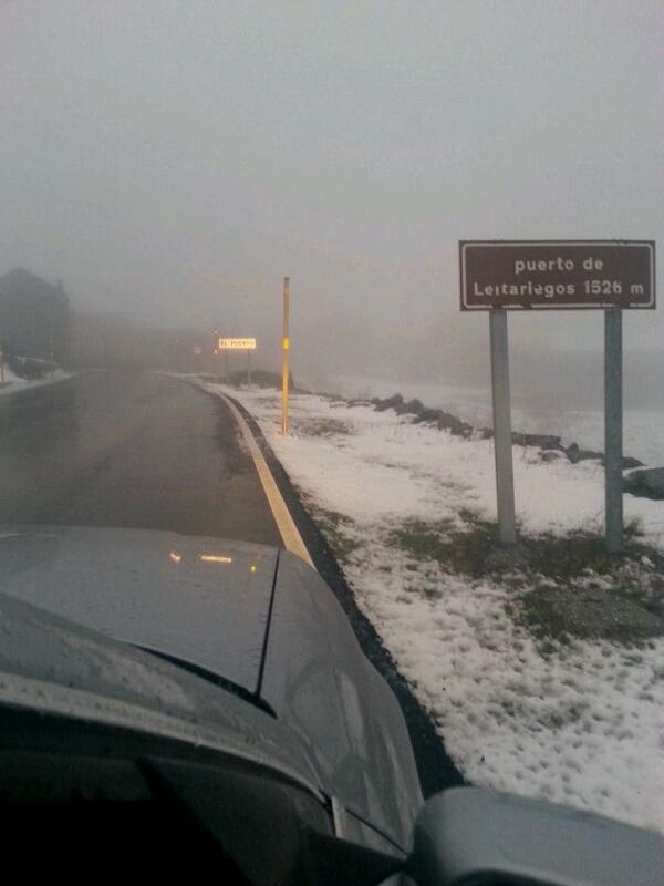 sergiobh76's tweet photo. @InformacionDGT nivel rojo por nieve en leitariegos?? http://t.co/ZZRh7agpQs