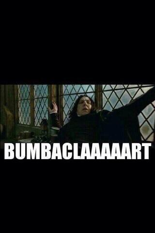 demiamelia's tweet photo. This is gna be me at the back of the cinema😂😂😂😂 http://t.co/Vm4zZLcsIs @HouseLoverChen @xxkdxx @Jadey_jay_ @zann_xx