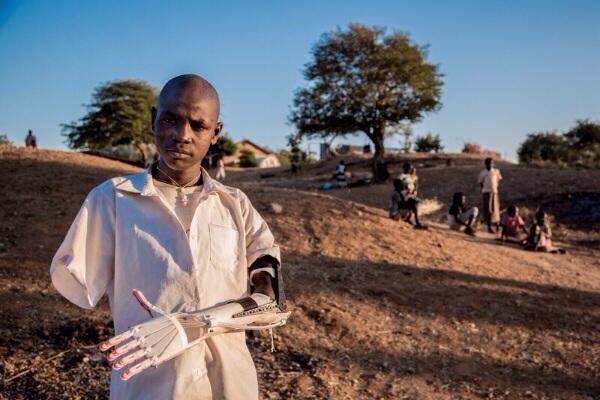 TechyTrend's tweet image. How 3D printers are changing kids&apos; lives in war-torn Sudan - techytrend.com/how-3d-printer…