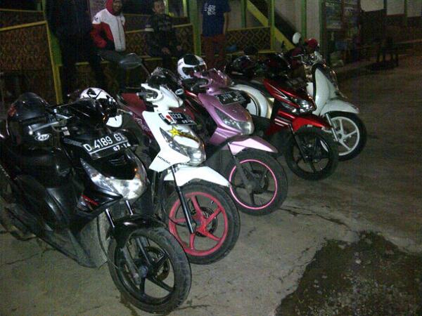 Nama Armada kesayangan,dari kiri Black, Olin , Bety , Varah , Kukup ♥