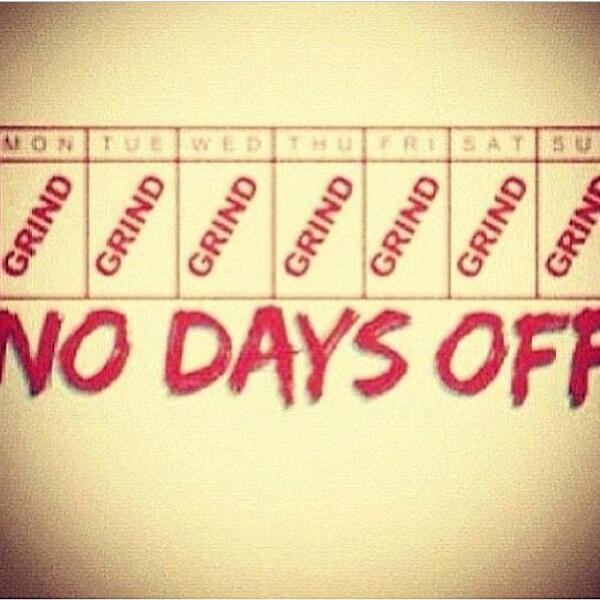 MakingDirty's tweet image. OpTic be like- @OpTic_NaDeSHoT @optich3cz