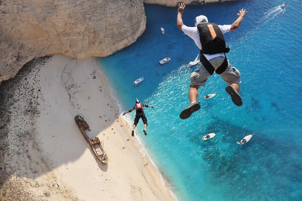 _Paisajes_'s tweet photo. Caída libre desde un acantilado, Zakynthos, Grecia. http://t.co/c5sKX9SzRe