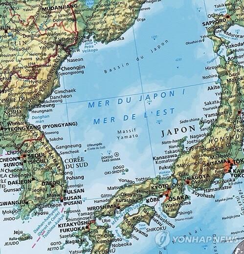 표현명 tweet media