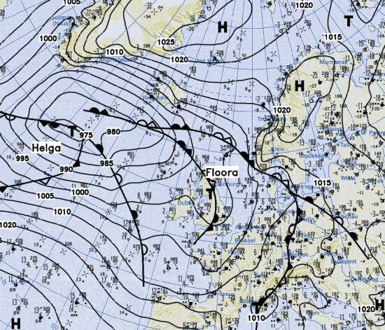helgavanleur's tweet photo. Geen kille tante ;-) Brengt #winterwarmte RT@MeteoRoodescho1 @helgavanleur je hebt je eigen oceaan depressie: http://t.co/WdU59QsLBF