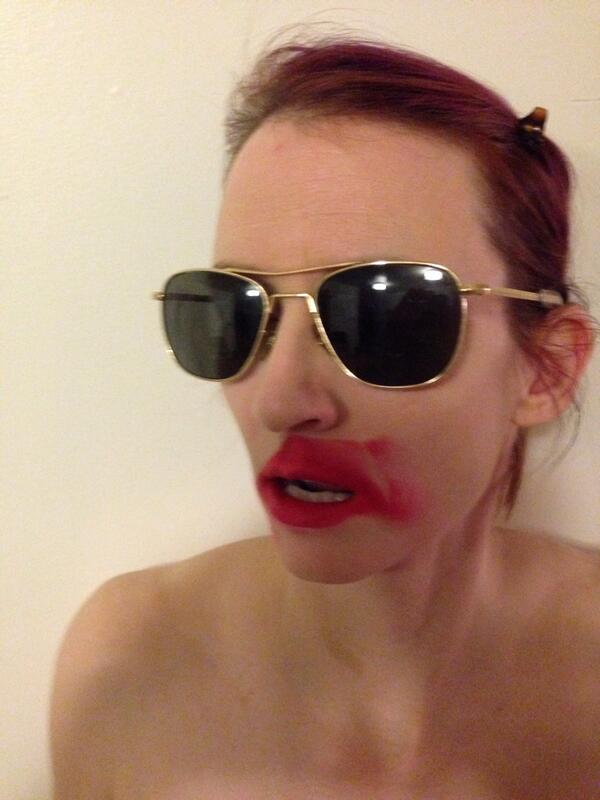 SevenofEros's tweet photo. Hmm, will this be coming to #SEAF2014? Stay tuned …
RT @CoraleeLynnRose: Another Lipstick Test !! http://t.co/OG24Hitwvz