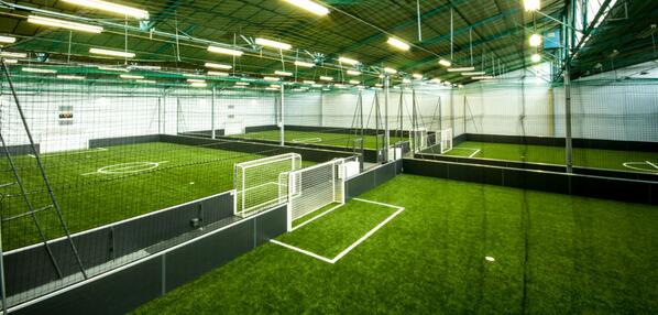 Kaiserpark9's tweet photo. #kaiserpark #footindoor #footsalle #football #foot #foot5
#but #footcinq http://t.co/PVHdV7iEra
