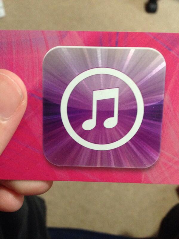 Codballer55's tweet image. Giveaway follow me and rt