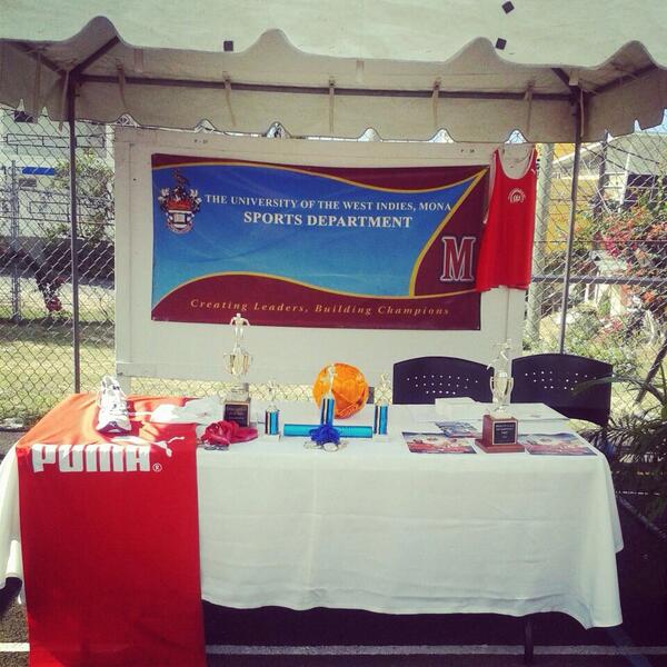 RashcEsquire's tweet image. UWI Sports Dept booth at the WJC. #StudentBooth #LotsofQuestions #SportsScholarshipinfo