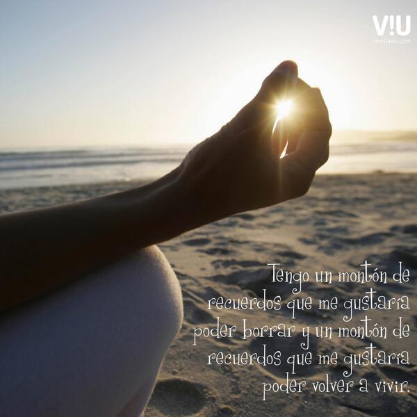 viurevista's tweet photo. Tengo muchos de recuerdos que me gustaría poder borrar y un montón de recuerdos que me gustaría poder volver a vivir http://t.co/O5A2PvIjh1