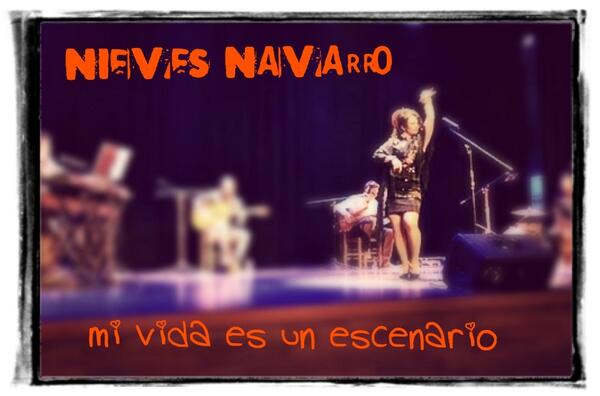 NievesNavarros's tweet photo. @RoqueenMusic gracias por la ayuda que brindáis a nuevos artistas!!! http://t.co/Th1rzRE4WV