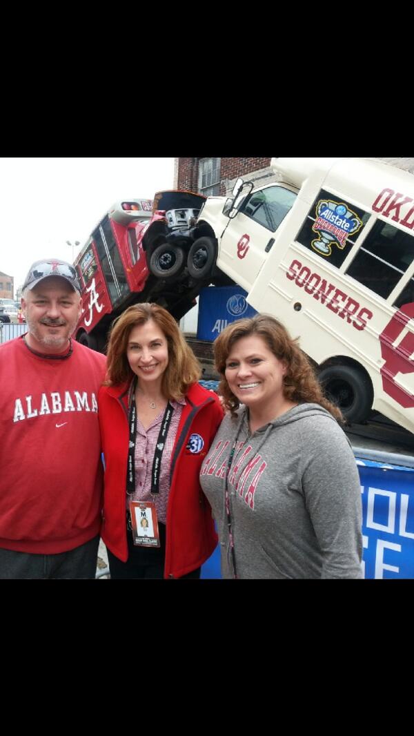 MELISSAKBURKS's tweet photo. Yesterday we met @edacy http://t.co/TEBGkcvb4l