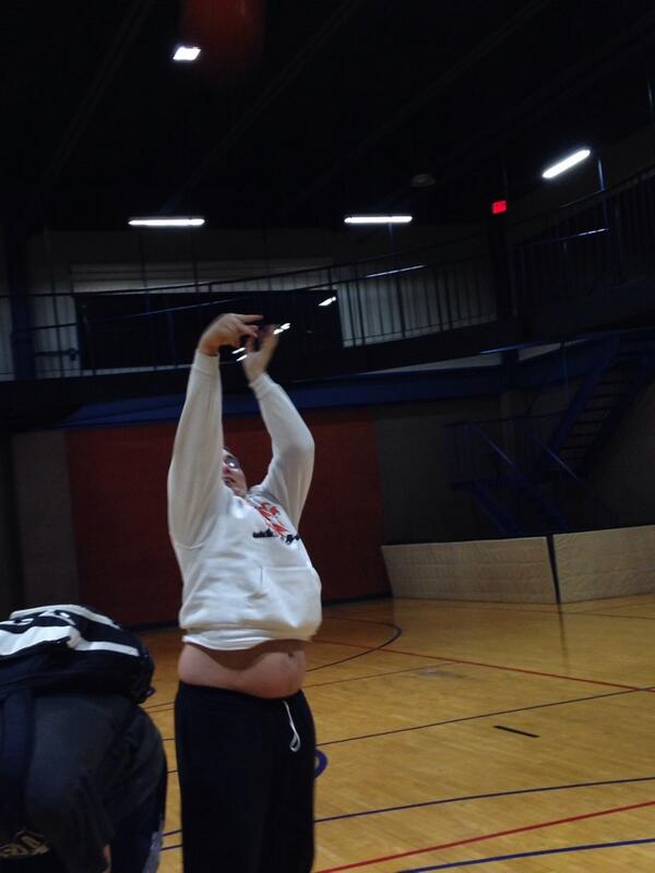 Thee_Serb's tweet image. #ThatForm 😂😂😂 @markcovemonster