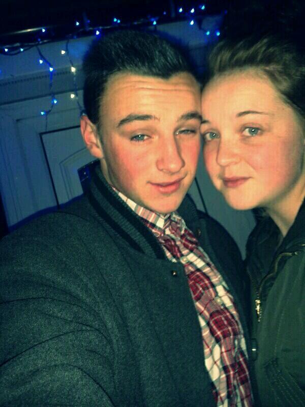 hanwinterx's tweet photo. @DanieRichards i love you so much♡♡ http://t.co/lklZ2SWH7Z