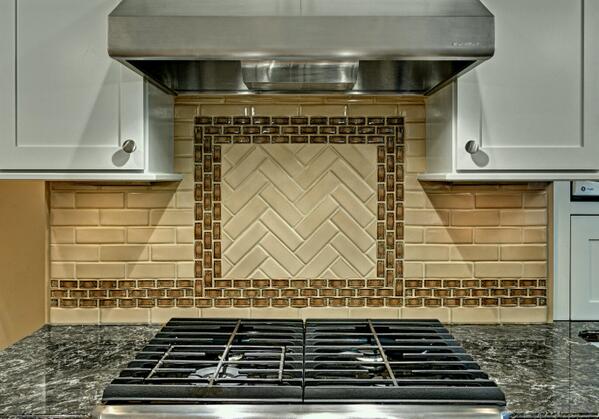 Your Kitchen don't look like this? 
# facelift <a href="/TILEFUSION/">D.A.Karp</a> # custom # tile # backsplash