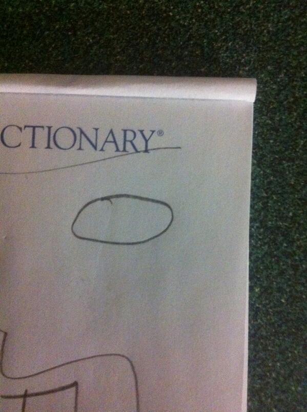 meghaneleary's tweet image. Moms definition of an egg LOL #pictionarynight #familyfun #notanegg