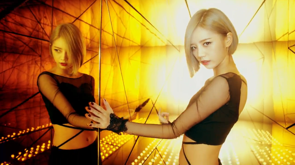 BdBjGLACAAAxyH_.png:large