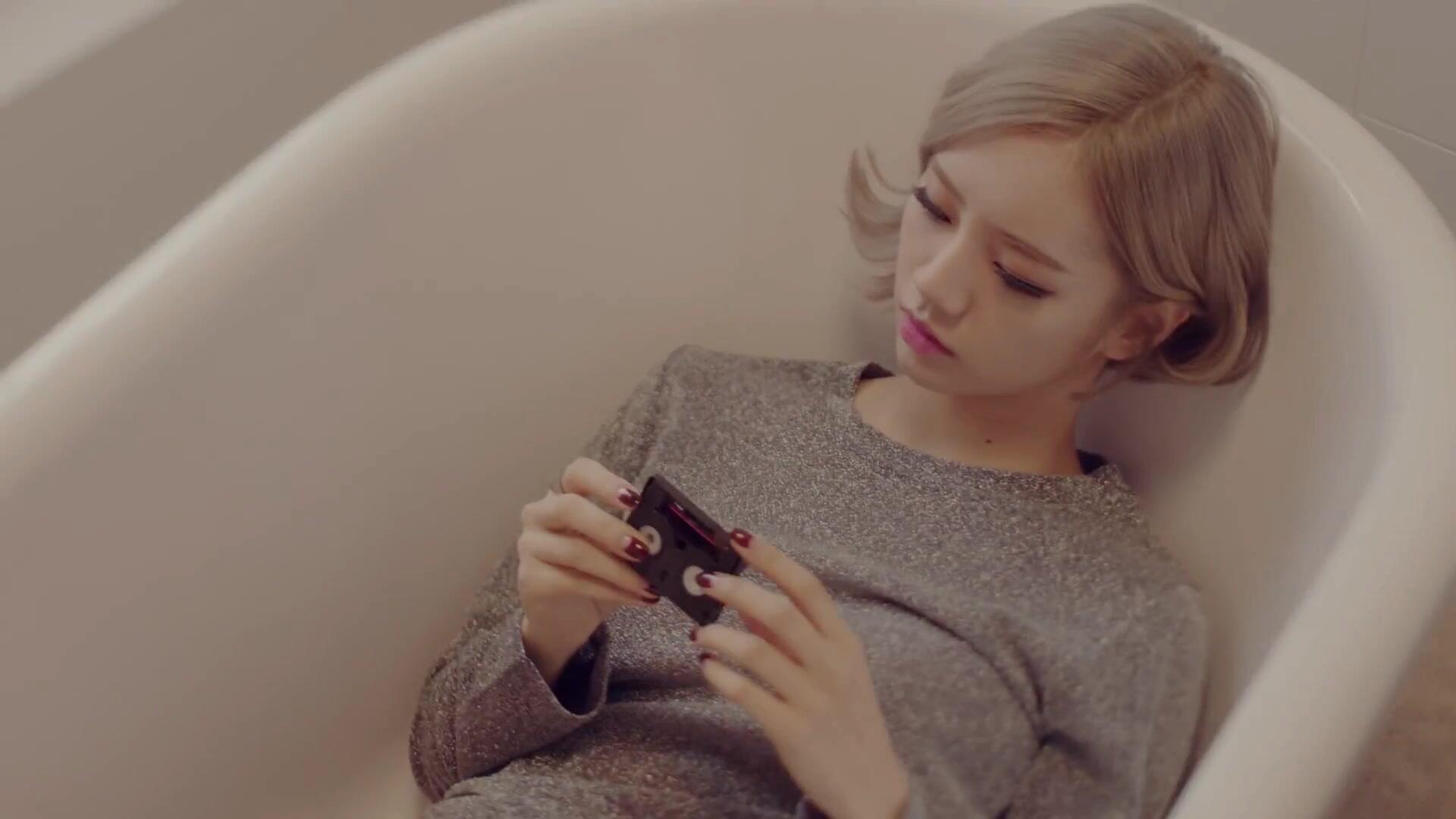 BdBrlEeCAAATvyS.jpg:large