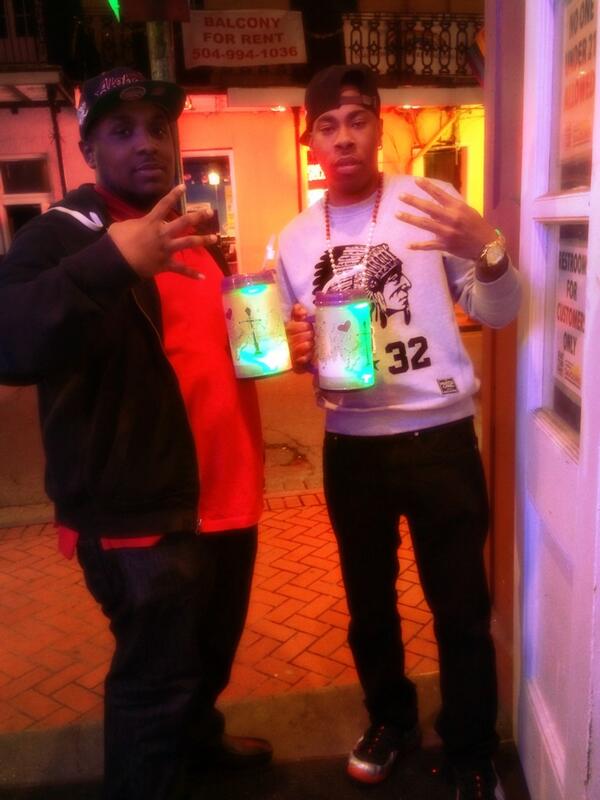 TALENTEDnTATTED's tweet image. Out Here On Bourbon Street With This Coon @DJFatFr33 😂😂 ... 4s Up For Tre Jones #RIPTre