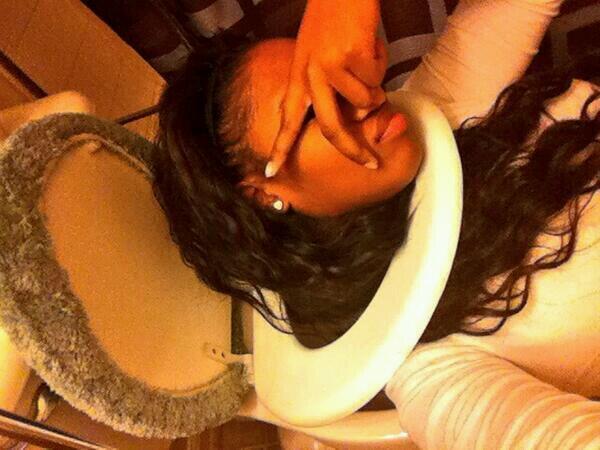 funnyselfie's tweet photo. Selfie game over http://t.co/JGLxUsBDyZ