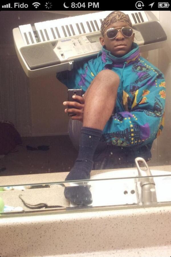 _Chune__'s tweet photo. Let us all remeber who started the selfie game @YoungAdolf_ http://t.co/SivFGHicL8