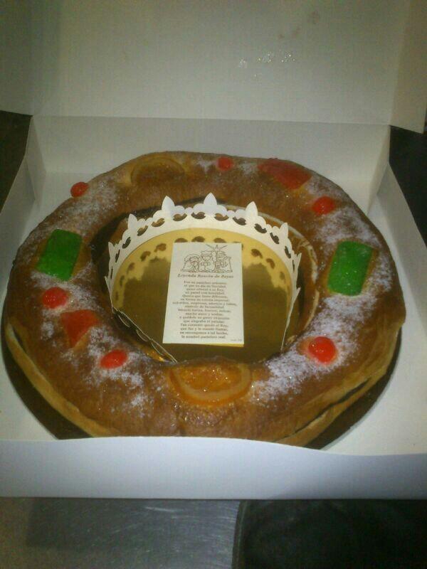 claragacto's tweet photo. "@gactuning: Ya esta aki el d este año!!!! http://t.co/UklvqQKhce"ve pidiendo otro q mañana ya no queda! jajajaja